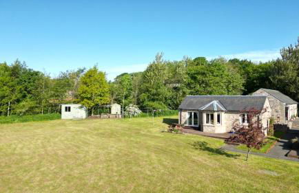 The Ploughman's Poet - Photo 5