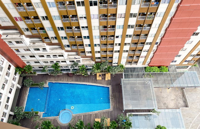 Cozy Stay Studio Apartment at LRT City Jatibening - Foto 17