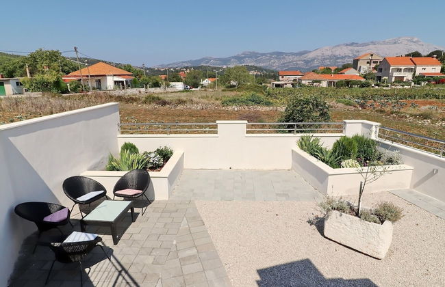 Villa Ivana - Three-bedroom Villa With Private Pool - Photo 44