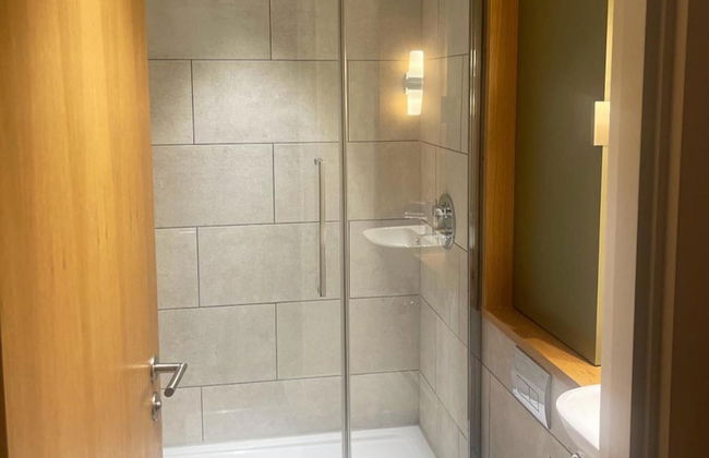 East London 2-bed Apt Sleeps 4, 7 min Walk to Tube - Photo 8