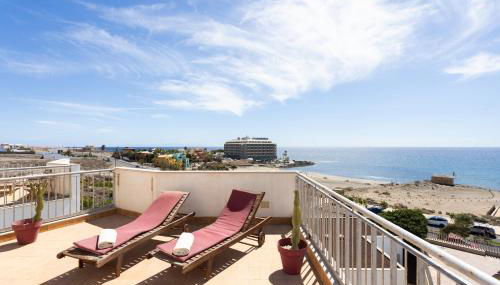 Seafront Penthouse in El Medano - Foto 5, sunbed