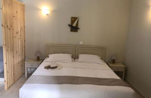 Elia Studios - Photo 36