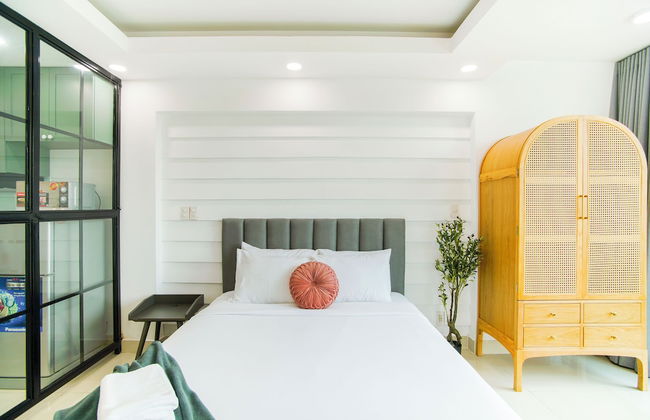 SAZI Church View Home - Free Nails/HairWash - Photo 36