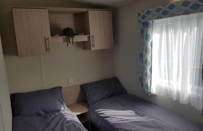 Lodge - Sleeps 8 - Parking, Wifi, - Foto 3