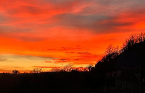 The Mermaids Watch Pendine DOG FRIENDLY with Cymru Holidays - Photo 11
