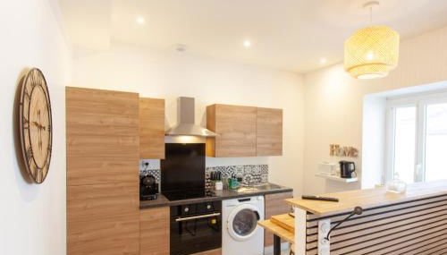 Le Refuge Valencien - Douceur et Élégance - Photo 4, stove, pet friendly, toaster, minibar