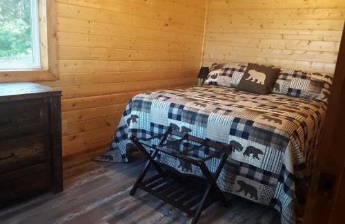 Cute Off-Grid Glamping Cabin Rental in Idaho for Relaxing Nature Getaways - Foto 5