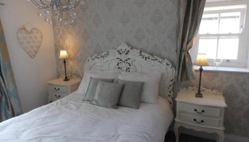 Waterloo Cottage - Photo 4