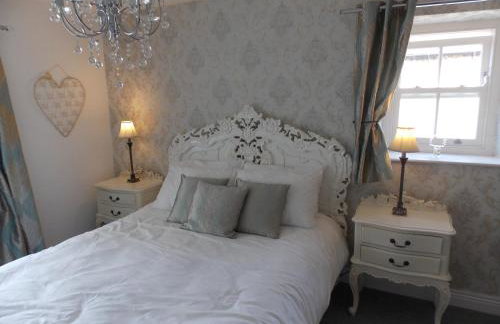 Waterloo Cottage - Photo 4