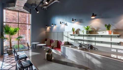 For Students Only - The Valentine in London - Foto 5