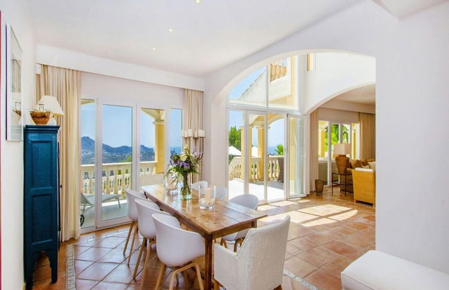 Lavish Villa With Saltwater Pool - Foto 26