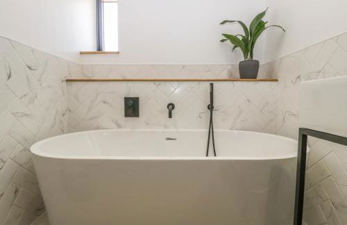 Tilia Barn - Photo 34