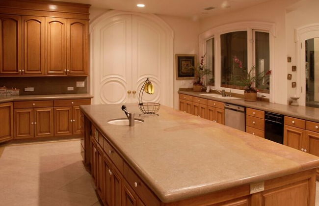 The Stradella Court Mansion - Photo 15