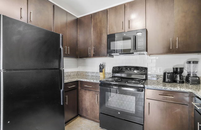 DC Charm in Crystal Apartments - Foto 35