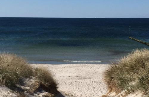 Die kleine Acht - direkt am Strand - Foto 32