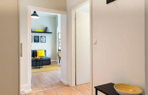 Kudamm plus AC plus SelfCheckIn plus Free Street Parking - Foto 13