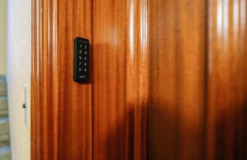 Centro, Hospital y Campus Universitario a 5 minutos - Camas de primera - Lavadora - SmartTV - Wifi 1 GB - Teletrabajo - Foto 19