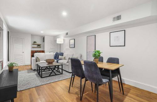 Sojourn Top-tier Walk Score by Chic Local Eateries - Foto 2