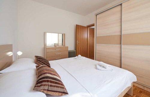 Apartments Lara - Photo 31