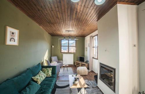 Valtesiniko View - Photo 1