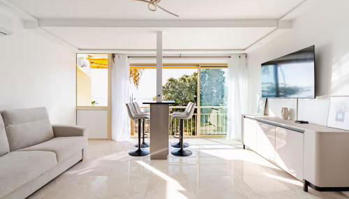 Luxury Apartment with Sea View and Private Beach Access - Foto 2