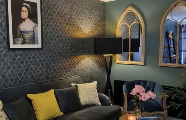 Stylish Scottish House With Garden and Parking - Foto 1