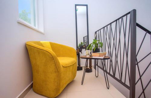 Villa Zora -luxurious villa with heated pool, sauna, 4 bedrooms, 10 persons max - Photo 14