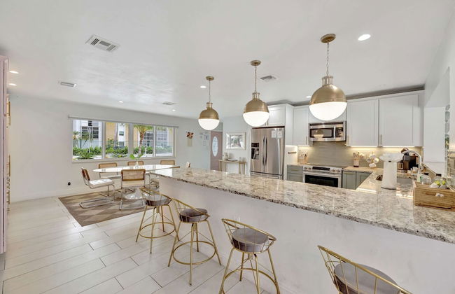 Poolside Paradise Dock & Pool! - Foto 14