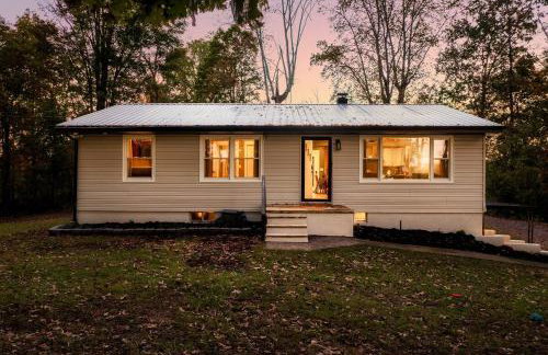 Keener Hollow Family Retreat Hot Tub Sauna Near Pigeon Forge - Photo 66