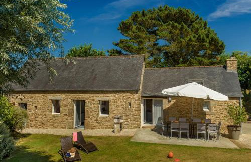 Peaceful Holiday Home in Plouguin with Indoor Pool - Foto 62