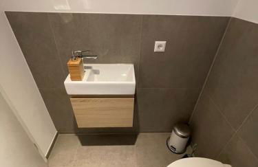 Hohenzollern Wellness Loft mit Panorama Sauna - Foto 39