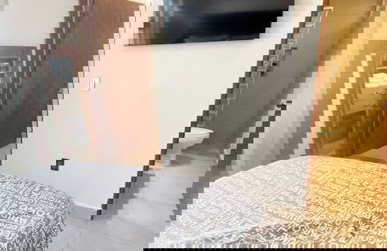 1 Bedroom Guest House - Walk to Everything - Roof Patio - Gym - Pickleball Court - Foto 4