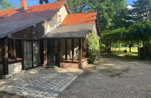 Grand gite rénové, jacuzzi, jardin, rivière, calme - Foto 57