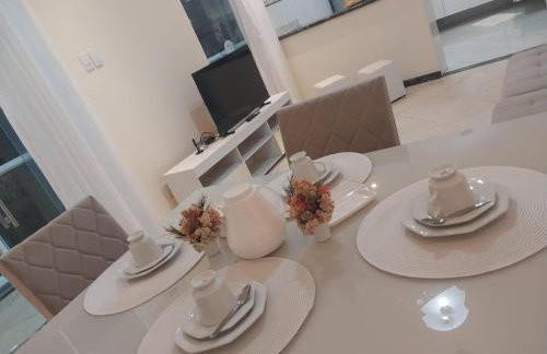 Apartamento próximo Hotéis Atmosfera e São Domingos - Foto 2