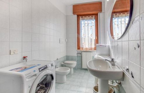 Cozy Apartment In Bussolengo With Wifi - Foto 15