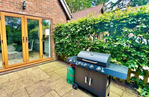 Serene Retreat - Hot Tub - Pool Table - Close to New Forest and Bournemouth Beach - Sleeps 12 - Foto 73