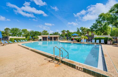 6 Mi to Lake Louisa State Park Home with Pool - Foto 34