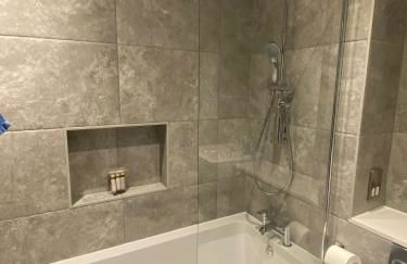 4 The View apartments Ilfracombe - Seafront, Parking, Lift, EV - Foto 65