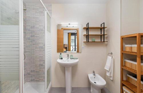 Piso diseño con piscina y garaje - Foto 7