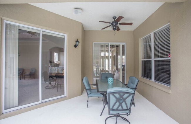 732bd 4 Bedroom Villa by RedAwning - Photo 16