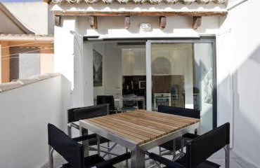 Apartamentos Hiedra y Tapinería Mercado Central - Photo 35