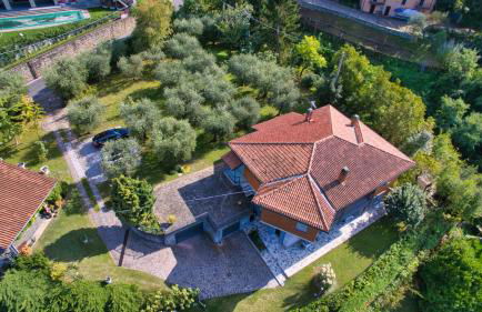 LO SGUARDO - Foto 15