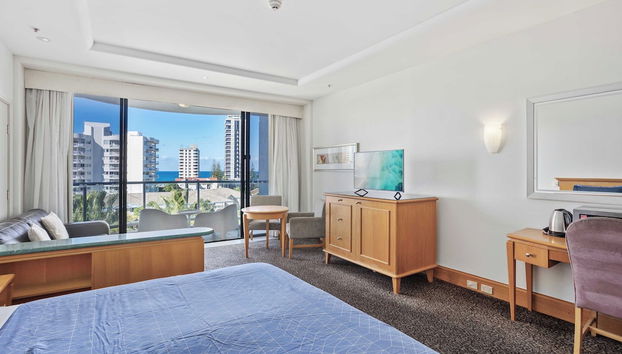 Surfers Paradise Studio with Ocean Views - Foto 3, Habitación