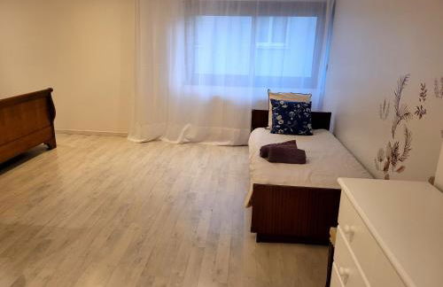 Modern and spacious villa - Foto 35