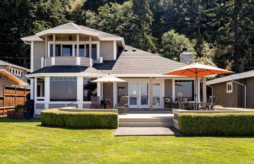 Misty Lady at Water's Edge - Foto 27