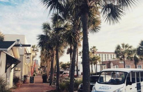 Game Room, near Navy Base, Hannah Park and Beach! - Foto 33