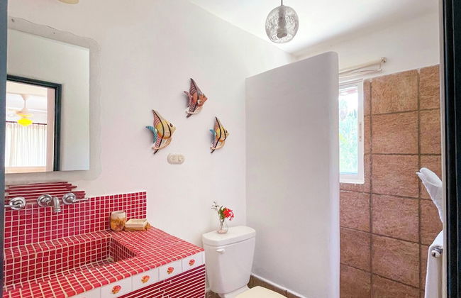 Beach Villa in El Portillo Sleeps 12 - Foto 49