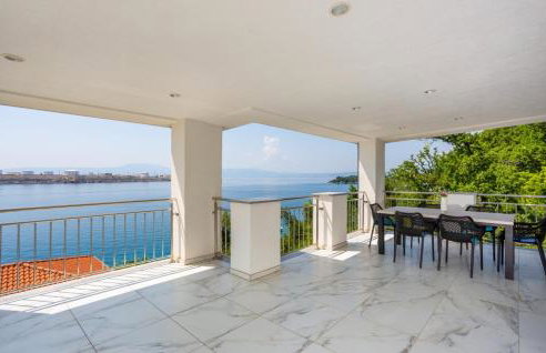 Villa Nada sea view&whirpool island Krk by Villas - Foto 8
