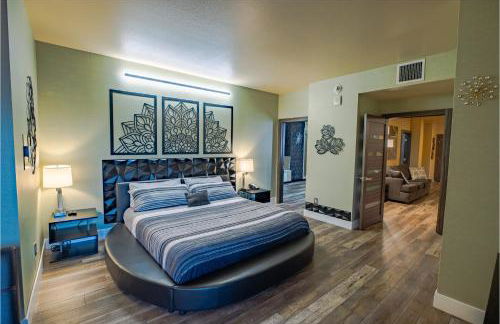 2100 SqFt Penthouse Suite W/ Strip Views! POOL GYM - Foto 47