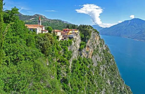 Casa De Pol Exclusive Lake View by Gardadomusmea - Photo 19